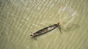 Knapp 140 Vermisste nach Bootsunglück in Nigeria