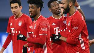 Nach Ausrutschern der Verfolger: FC Bayern setzt sich ab