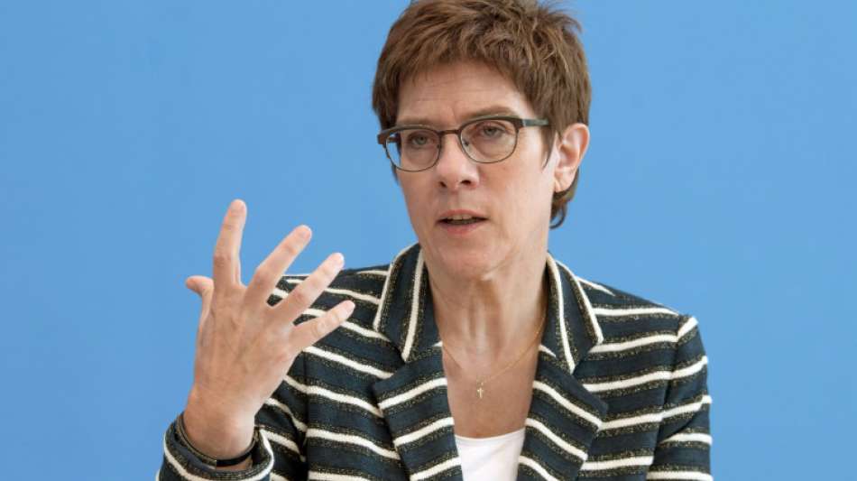 CDU-Chefin Kramp-Karrenbauer wirbt für "nationalen Klimakonsens" 