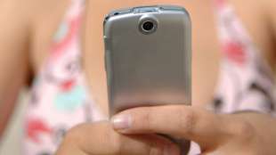 Mehrheit der Nutzer ärgert sich über vorinstallierte Handy-Apps und nutzt sie kaum