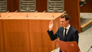 Nordrhein-Westfalens Ministerpr&auml;sident W&uuml;st setzt auf "bew&auml;hrtes" Kabinettsteam