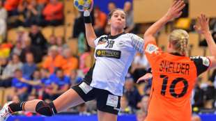 WM: Handballerinnen schlagen Niederlande zum Hauptrundenstart
