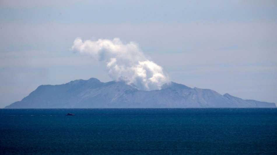 Suche nach Opfern des Vulkanausbruchs in Neuseeland wird zurückgefahren