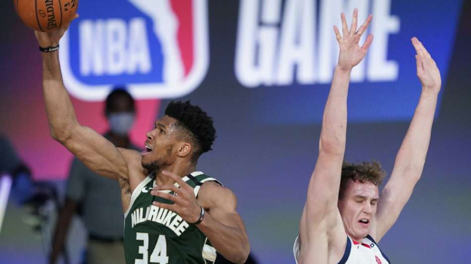 Antetokounmpo fliegt nach Kopfstoß gegen Wagner vom Parkett