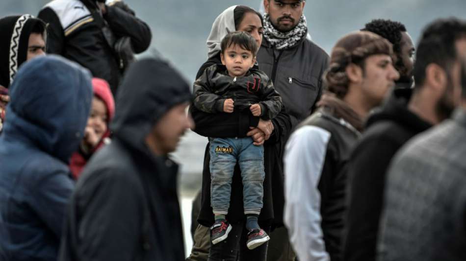 Walter-Borjans fordert rasche Hilfe für Flüchtlinge in Griechenland
