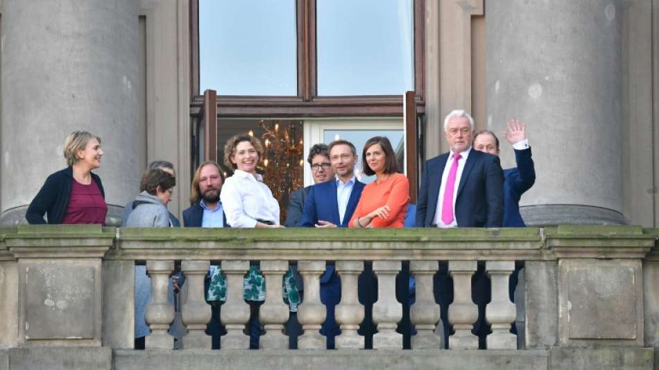 Habeck will diskrete Gespr&auml;che zur Regierungsfindung und keine "Balkonfotos"