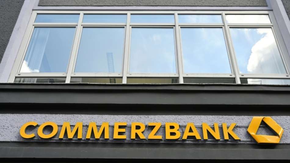 Commerzbank schließt Verschmelzung der Comdirect ab