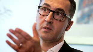 Özdemir (Grüne) mit fragwürdigem Benzin-Wahlkampf