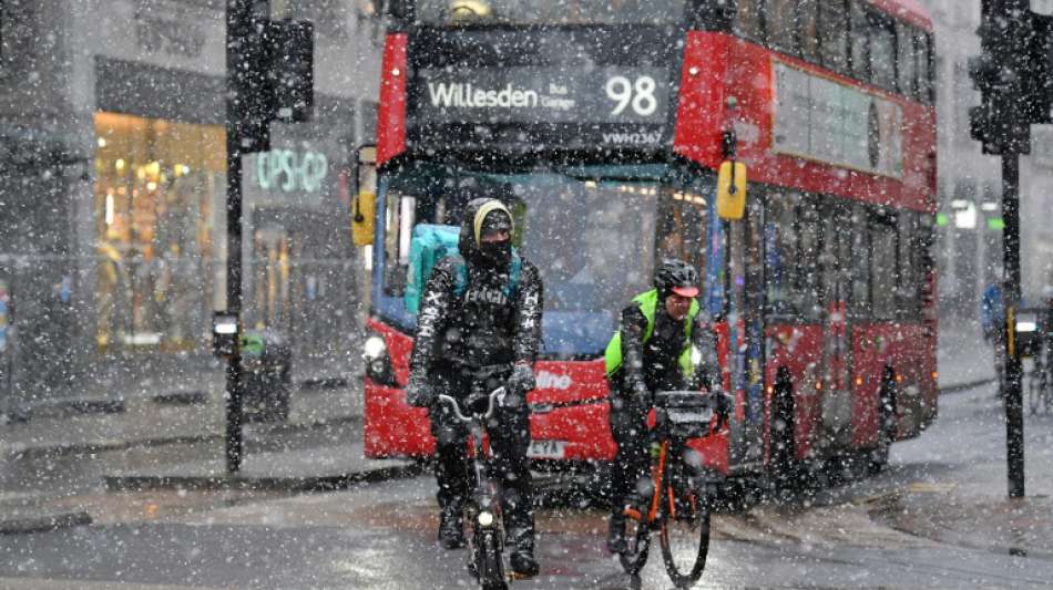Britische Regierung will mit drei Milliarden Pfund den Busverkehr f&ouml;rdern