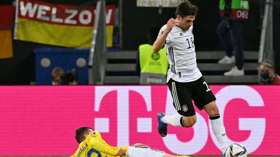 DFB: Rechtsverteidiger Hofmann sieht sich für Top-Teams gerüstet