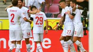 FC im Pech: Czichos Eigentor sorgt f&uuml;r 1:1 in Freiburg
