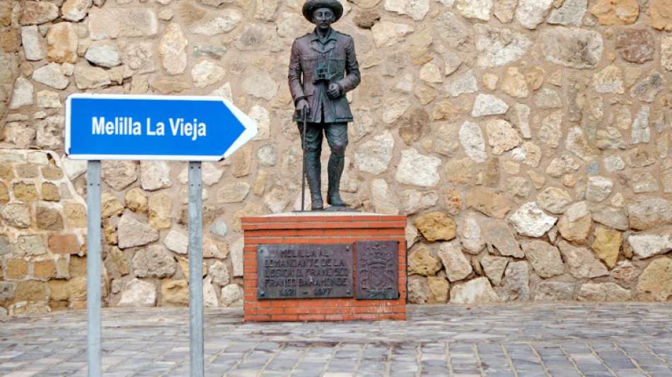 Letzte Statue Francos aus der &Ouml;ffentlichkeit entfernt