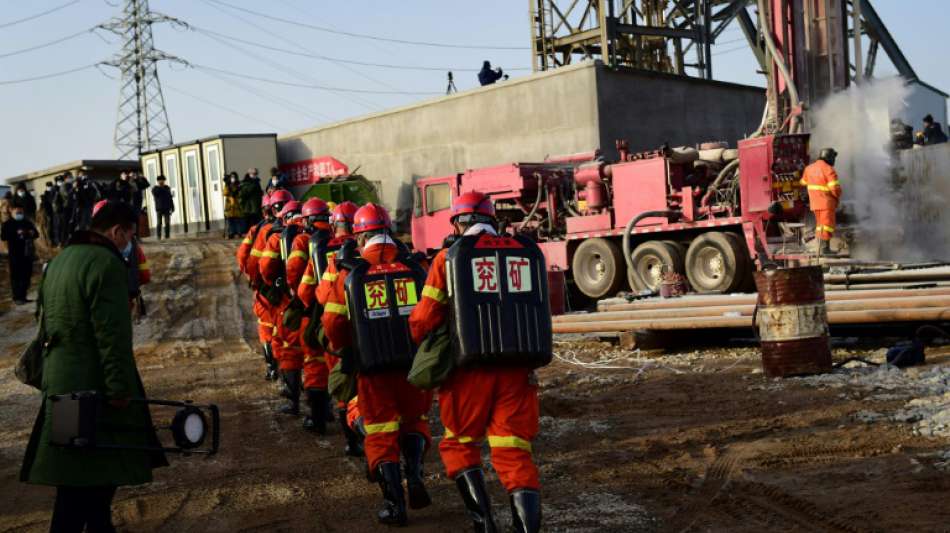 Seit acht Tagen versch&uuml;ttete Bergleute in China schicken Nachricht an Retter 