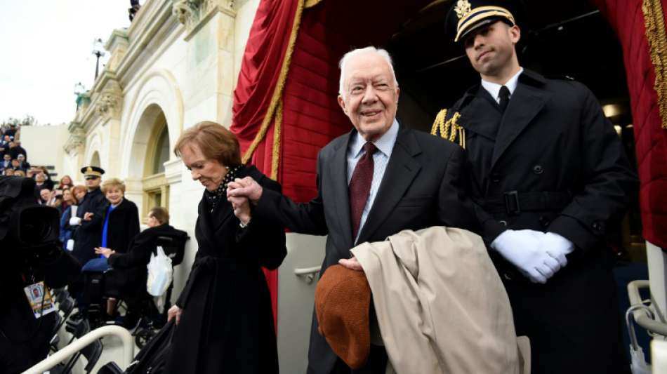 Früherer US-Präsident Carter mit Beckenbruch im Krankenhaus