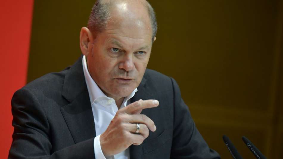 Finanzminister Scholz steht dem Bundestag Rede und Antwort