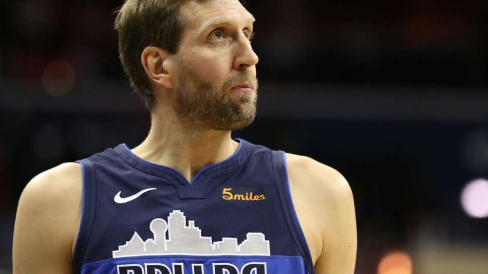 Nowitzki will erst im Urlaub über Zukunft entscheiden