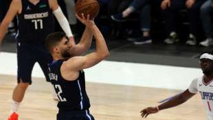 NBA: Kleber und Dallas verlieren - Irving überzeugt und wird beworfen