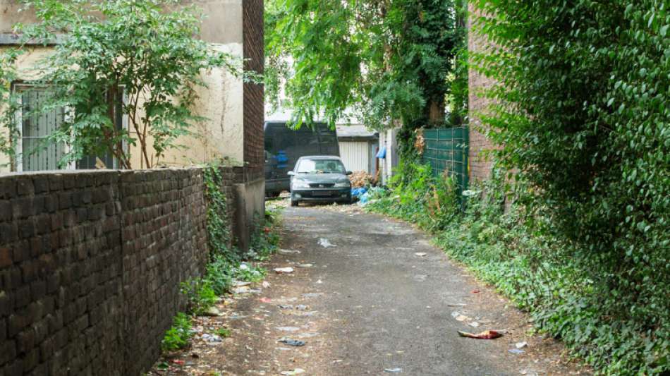 BGH: Kein Gewohnheitsrecht beim Weg über ein Nachbargrundstück