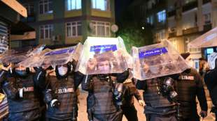 Dutzende Festnahmen bei neuen Studentenprotesten in der T&uuml;rkei