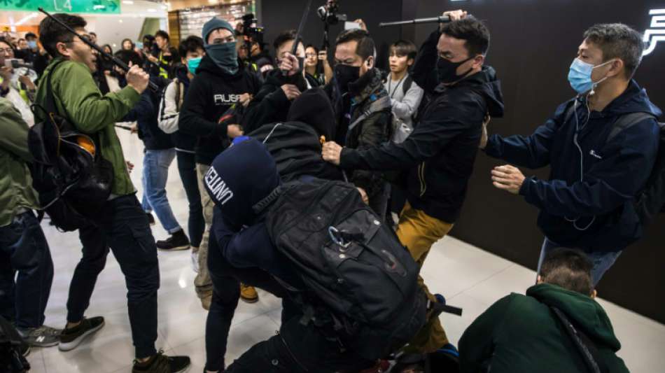 Polizei in Hongkong nimmt mindestens 15 Pro-Demokratie-Demonstranten fest