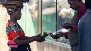 Simbabwe kündigt neue 50-Dollar-Banknote an - Schein reicht nicht für einen Laib Brot