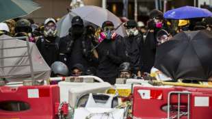 Erneut Zusammenstöße mit Polizei bei Protesten der Demokratiebewegung in Hongkong