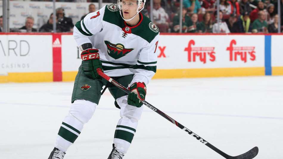 NHL: Sturm schie&szlig;t Minnesota zum Sieg
