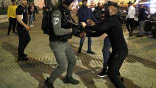 Erneut gewaltsame Zusammenstöße zwischen Palästinensern und israelischer Polizei