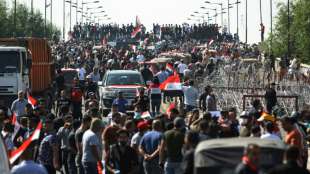 Demonstrationen gegen die Regierung im Irak dauern an