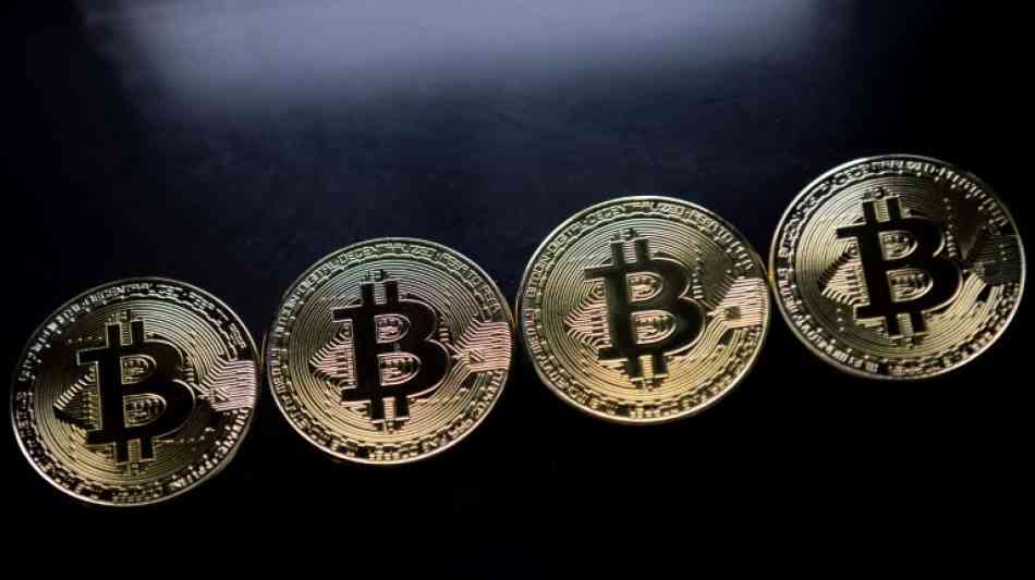 EZB-Ratsmitglied Nowotny fordert strengere Bitcoin-Regulierung