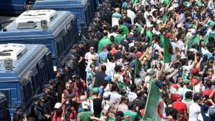 Großes Polizeiaufgebot bei erneuten Demonstrationen in Algerien