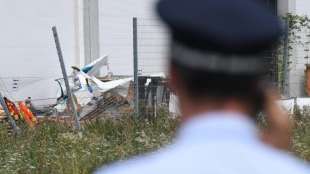 Drei Menschen sterben bei Absturz eines Kleinflugzeugs in Bruchsal