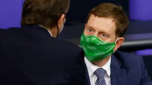 Kretschmer rechtfertigt Corona-Bewegungseinschränkungen als unumgänglich