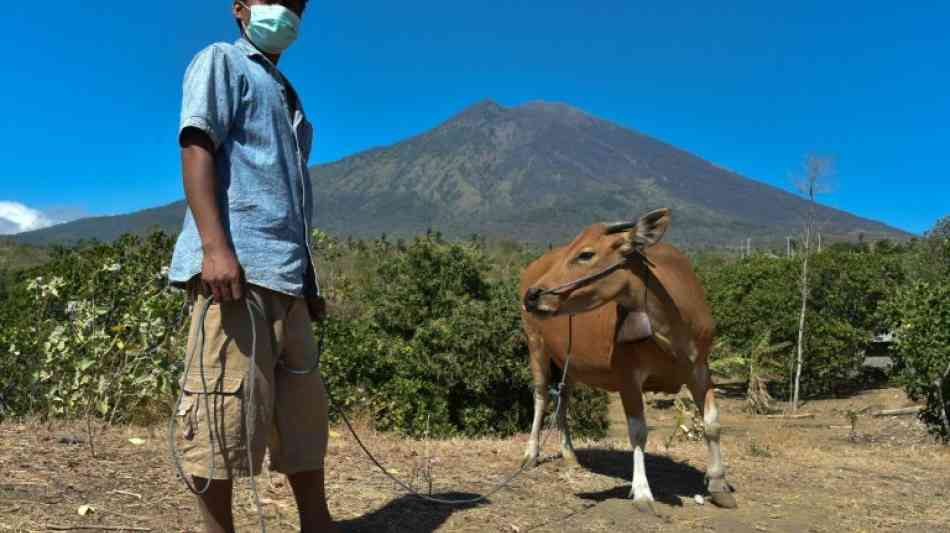 Indonesien: Vulkan treibt auf Insel Bali 120.000 Menschen in die Flucht