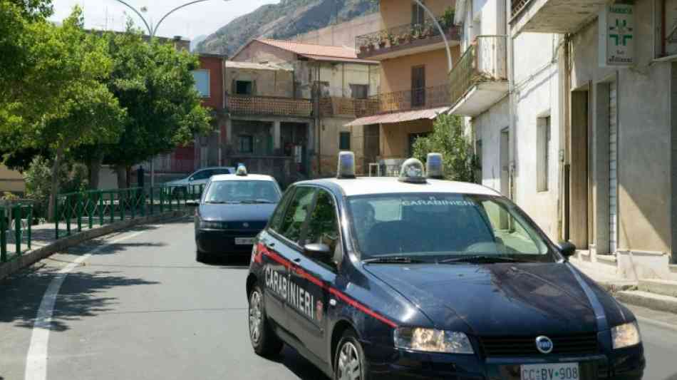 Rom: Italienische Polizei hebt chinesische Mafia-Bande aus