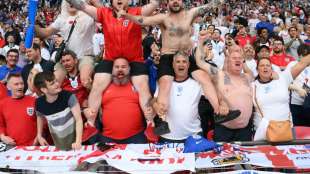 Nach Tumulten beim EM-Finale: UEFA bestraft englischen Verband