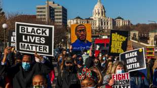 Eröffnungsplädoyers im Prozess um Tod von George Floyd in den USA