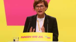 Stark-Watzinger: Impfung von Schulkindern sichert Pr&auml;senzunterricht