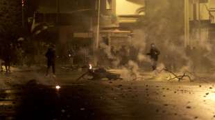 Dutzende Festnahmen nach n&auml;chtlichen Ausschreitungen in Tunesien