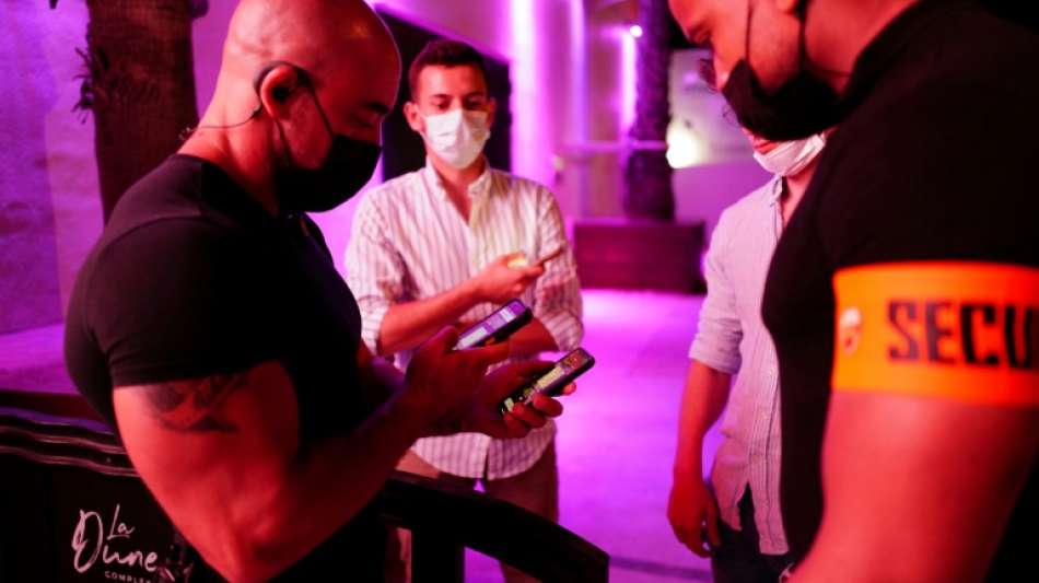 Frankreich versch&auml;rft Corona-Ma&szlig;nahmen auch f&uuml;r Touristen