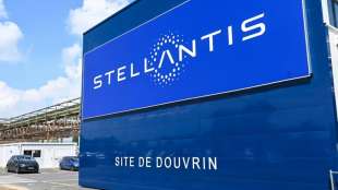 Stellantis und Foxconn t&uuml;fteln an vernetztem Auto-Cockpit
