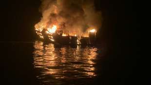 Crew des vor Kalifornien ausgebrannten Schiffes hatte keine Nachtwache abgestellt
