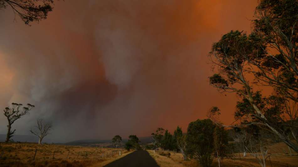 Australien startet wegen Buschbränden größte Zwangseinberufung von Reservisten