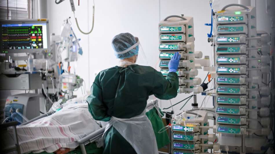 Knapp 6900 Corona-Neuinfektionen in Deutschland