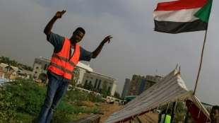 Neue Gespräche zwischen Militärrat und Demonstranten im Sudan am Montag