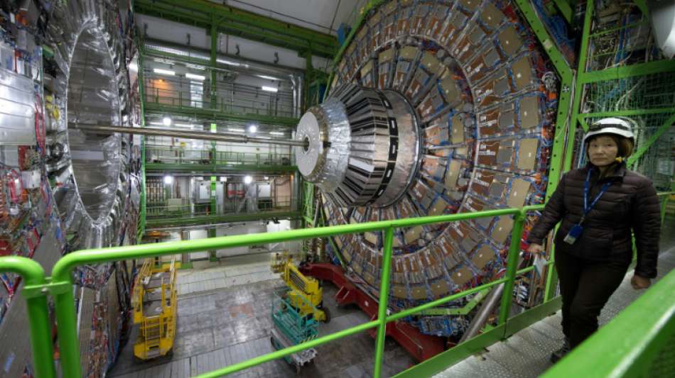 Teilchenbeschleuniger LHC liefert Hinweise auf bisher unbekannte Naturkraft