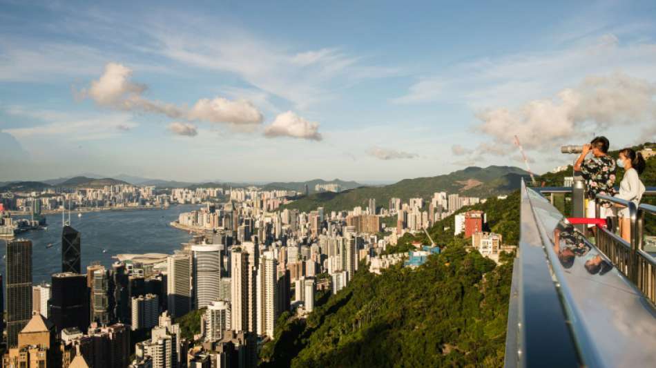 Hongkonger Seniorin am Telefon um 26,6 Millionen Euro betrogen