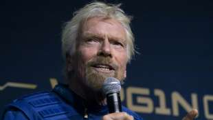 Milliard&auml;r Branson will am 11. Juli ins All fliegen - vor US-Konkurrent Bezos