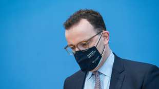 Spahns Ministerium kauft Masken von Unternehmen seines Mannes