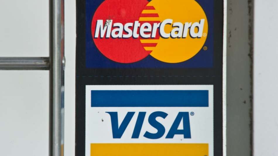 Visa und Mastercard setzen Gesch&auml;fte in Russland aus